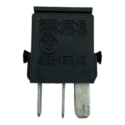 Mini relay, NO contact, black USED 61361393412